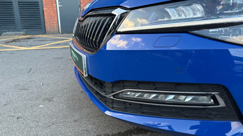 Skoda Superb 2.0 TDI CR SE L 5dr DSG Diesel Hatchback